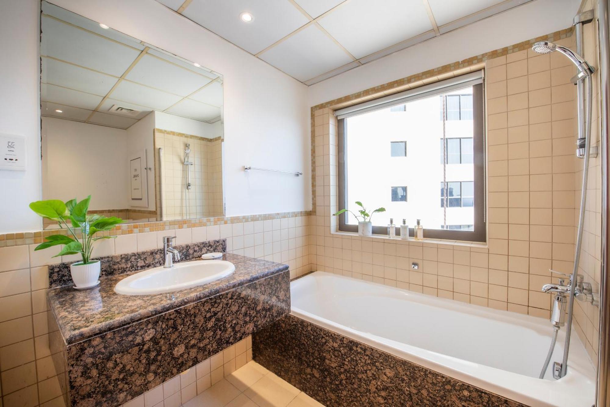 Nasma Luxury Stays- Majestic Marina Views, Lavish 4Br Getaway In Jbr Dubai Ngoại thất bức ảnh